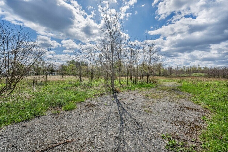 More Photos Of Liberty Ave, Vermilion Land For Sale