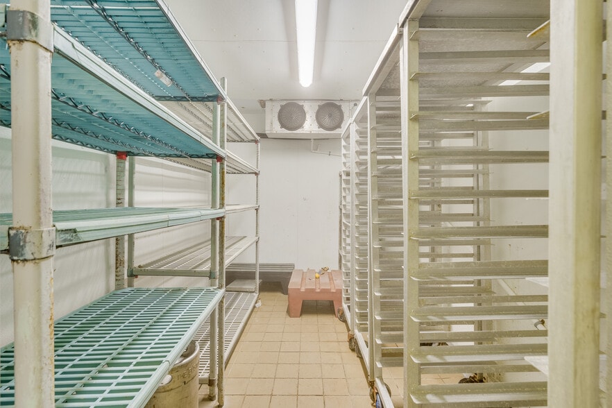 More Photos Of 3162 S Atlantic Ave, Daytona Beach Shores Restaurant For Lease