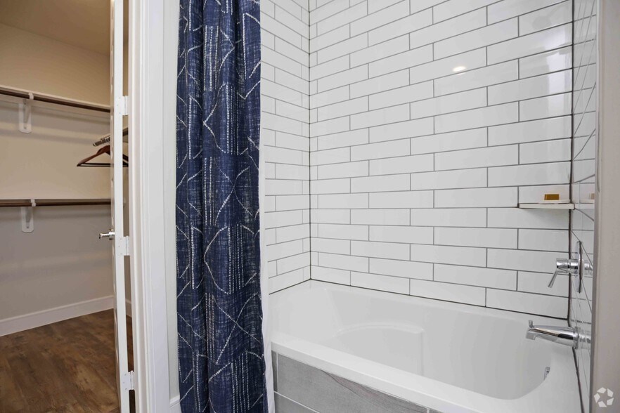 More Photos Of 5200 N O'Connor Blvd, Irving Unknown For Lease