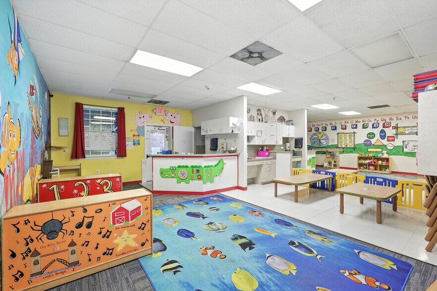 More Photos Of 1700 Cedar Run, Ennis Daycare Center For Sale