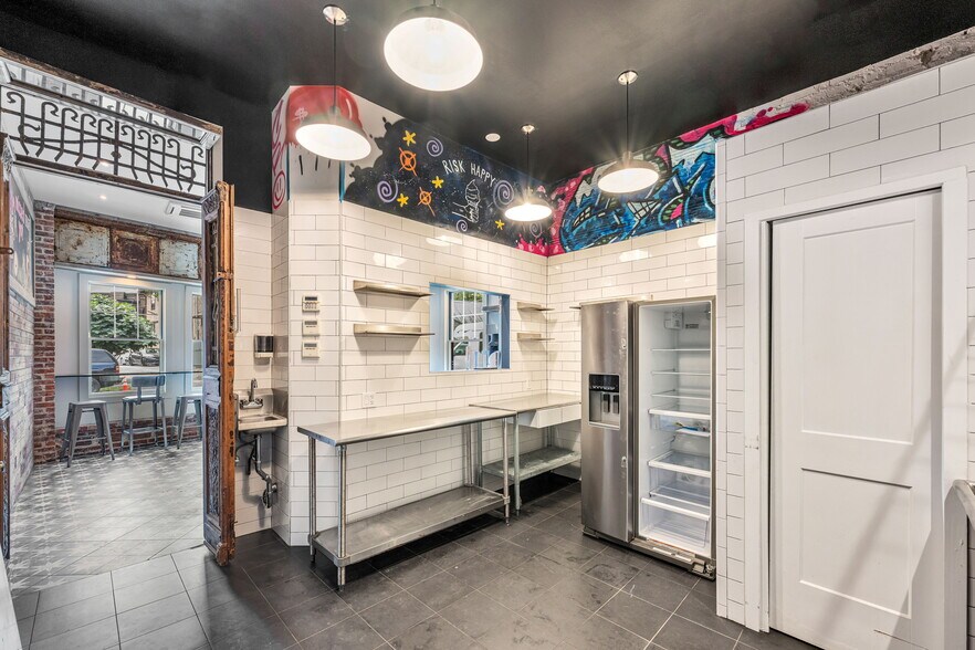 More Photos Of 67 Park Ave, Bloomfield Apartments For Sale