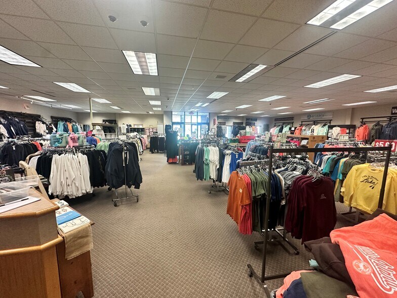 More Photos Of N5750 White St, Glen Flora General Retail For Sale