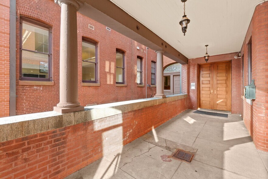 More Photos Of 3355 Keswick Rd, Baltimore Loft Creative Space For Sale
