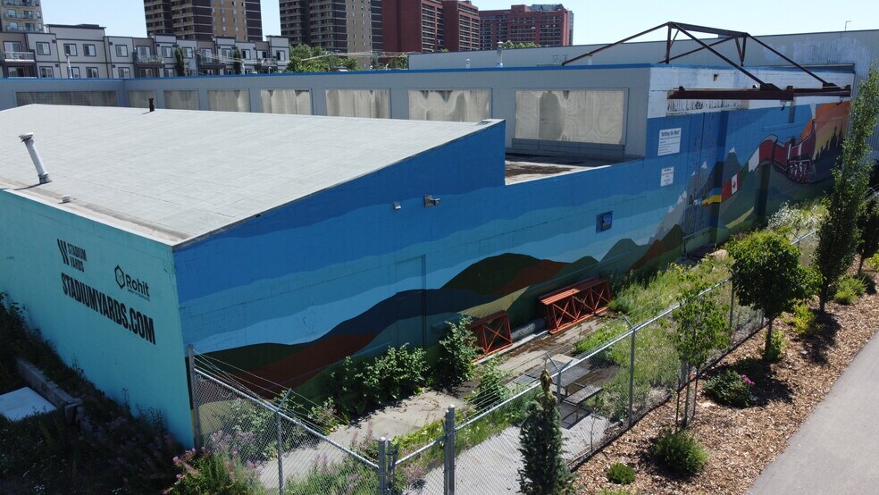 More Photos Of 8520 106A Ave NW, Edmonton Manufacturing For Sale