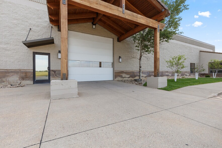More Photos Of 215 Industrial Dr, Spearfish Warehouse For Sale