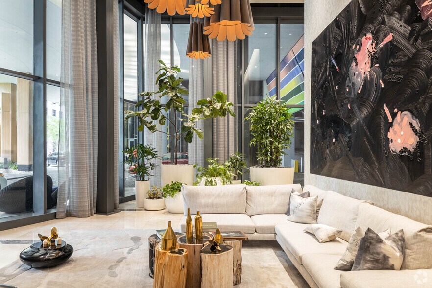 More Photos Of 25 SW 9th St, Miami Coworking Space