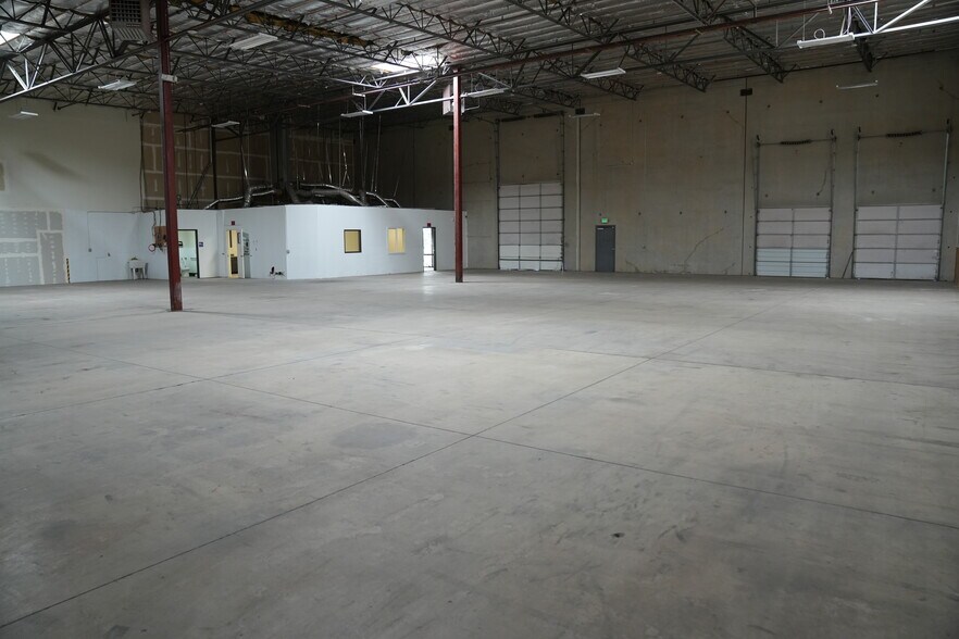 More Photos Of 911 Linda Way, Sparks Warehouse For Lease