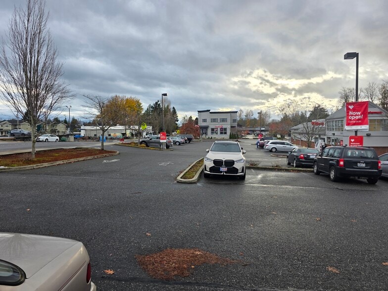 More Photos Of 5655 3rd Ave, Ferndale General Retail For Sale