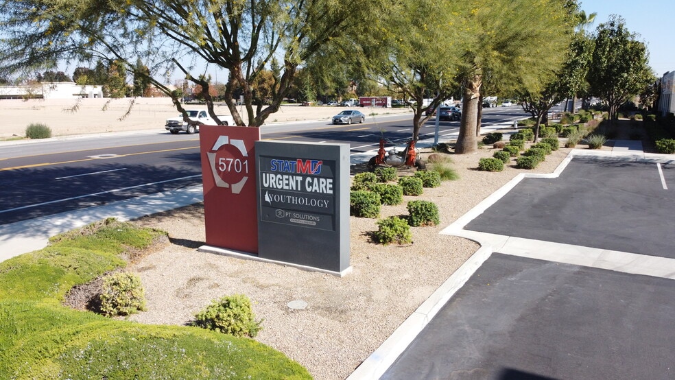 More Photos Of 5701 Young St, Bakersfield Medical For Sale