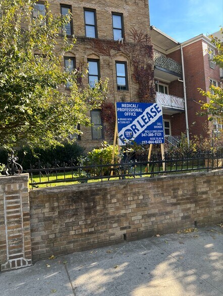 More Photos Of 2935 Ocean Pky, Brooklyn Apartments For Lease