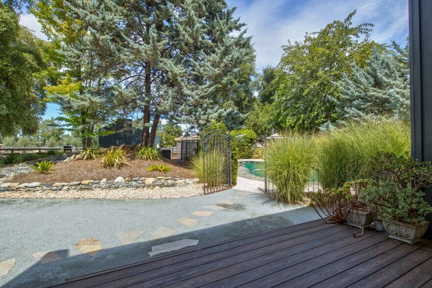 More Photos Of 38364 Wisteria Way, Davis Land For Sale