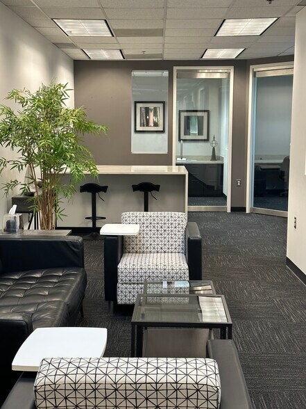 More Photos Of 3675 Crestwood Pkwy NW, Duluth Coworking Space