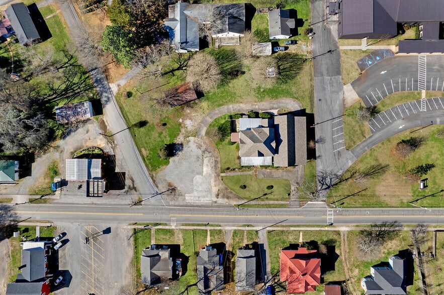 More Photos Of 9 Rome Rd SW, Cave Spring Funeral Home For Sale