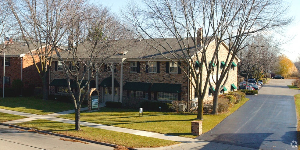 More Photos Of W62N244 Washington Ave, Cedarburg Unknown For Lease