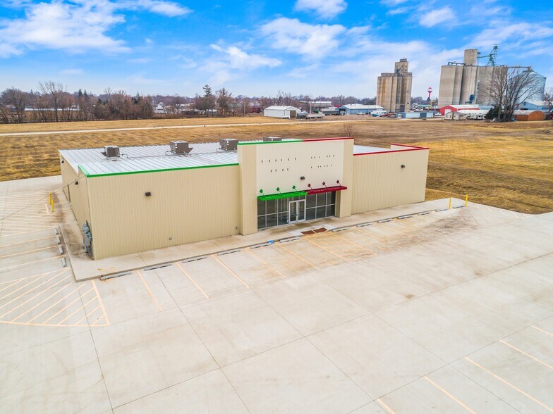 Primary Photo Of 970 US-18, Britt Freestanding For Lease