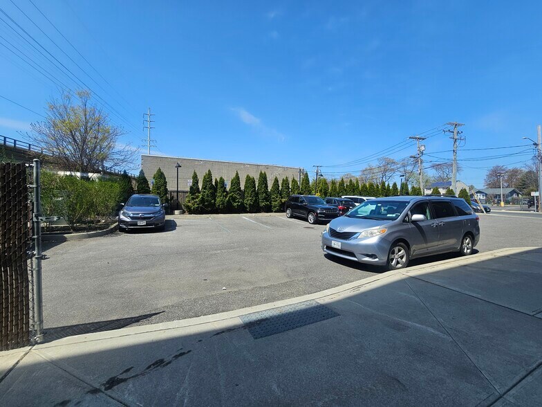 More Photos Of 1800 Great Neck Rd, Copiague Apartments For Lease