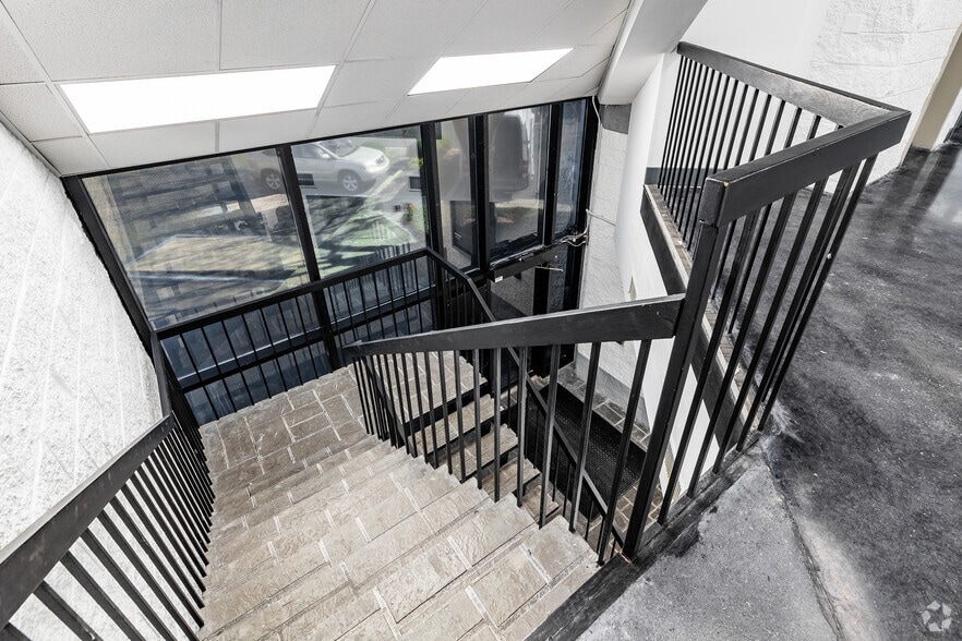 More Photos Of 3300 W Montague Ave, North Charleston Medical For Sale