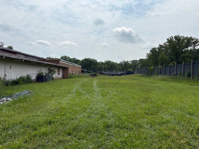 More Photos Of 1711 Banner Rd, Saginaw Industrial For Sale