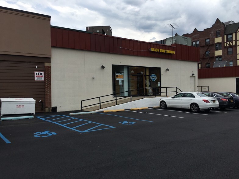 More Photos Of 626 E Boston Post Rd, Mamaroneck Unknown For Lease