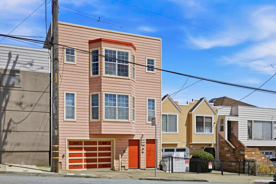 More Photos Of 1678 Wallace Ave, San Francisco Specialty For Sale