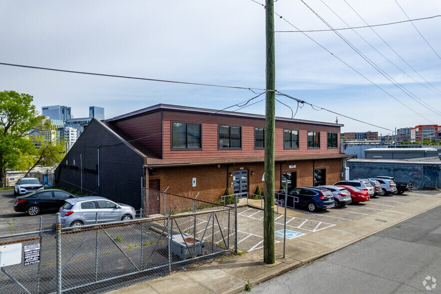 More Photos Of 632 Fogg St, Nashville Loft Creative Space For Lease