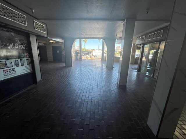 More Photos Of 2917-2999 Fulton Ave, Sacramento Office Residential For Sale