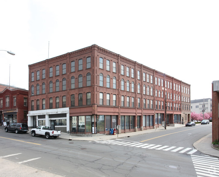 Primary Photo Of 238-240 Main St, Bristol Office For Lease