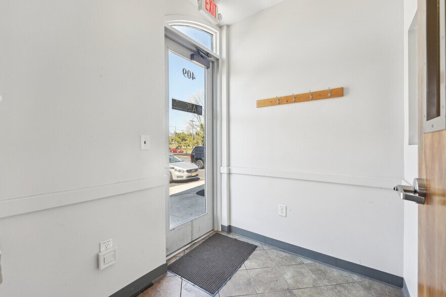 More Photos Of 1245 Whitehorse Mercerville Rd, Hamilton Medical For Sale