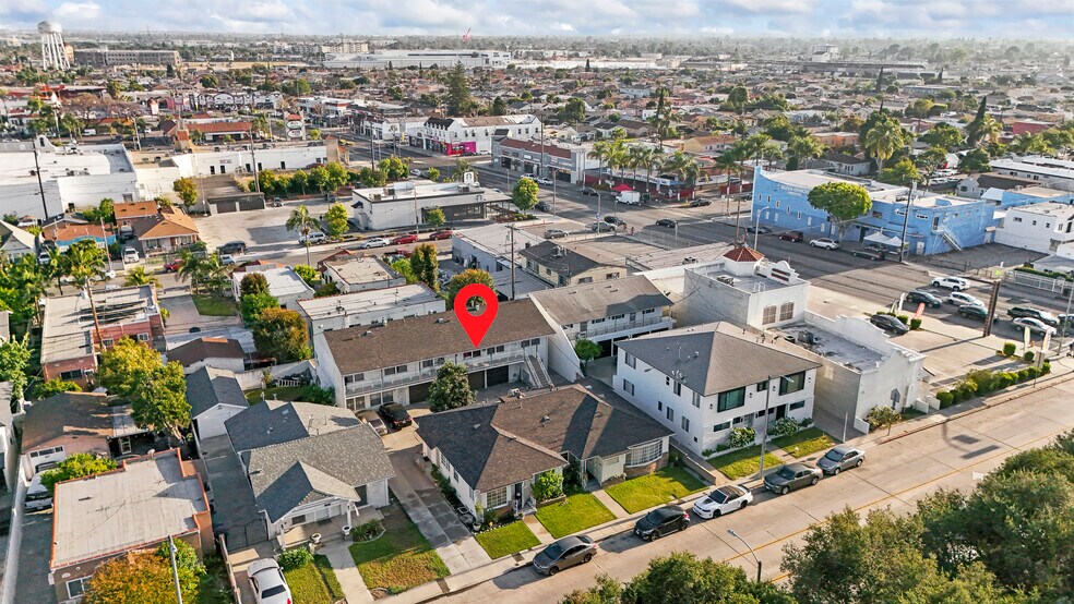 Primary Photo Of 2616 Broadway, Huntington Park Apartments For Sale