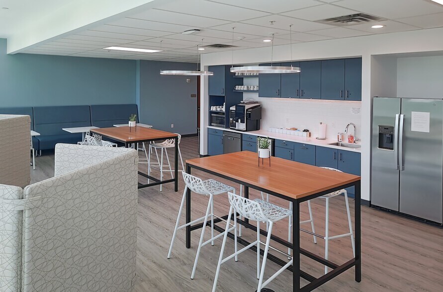 More Photos Of 303 Congressional Blvd, Carmel Coworking Space