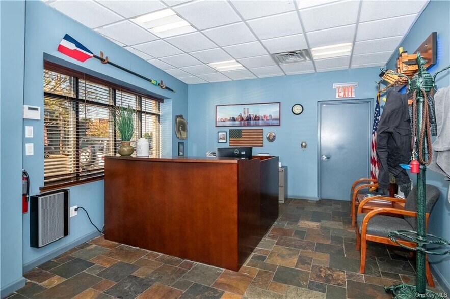 More Photos Of 412 City Island Ave, Bronx Warehouse For Sale