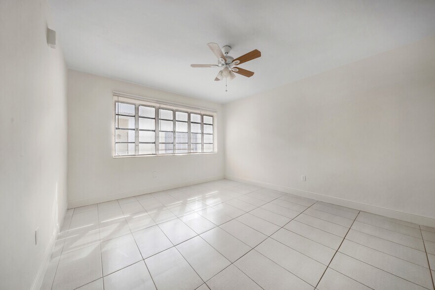 More Photos Of 931 SW 3rd St, Miami Apartments For Sale