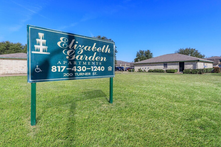 More Photos Of 255 Turner St, Roanoke Apartments For Sale