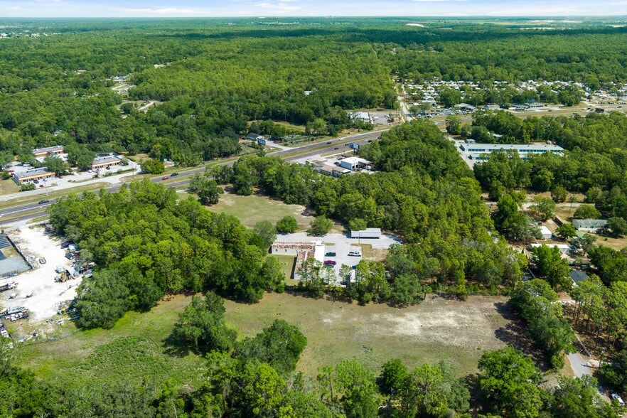 More Photos Of 15464 Cortez Blvd, Brooksville Unknown For Lease