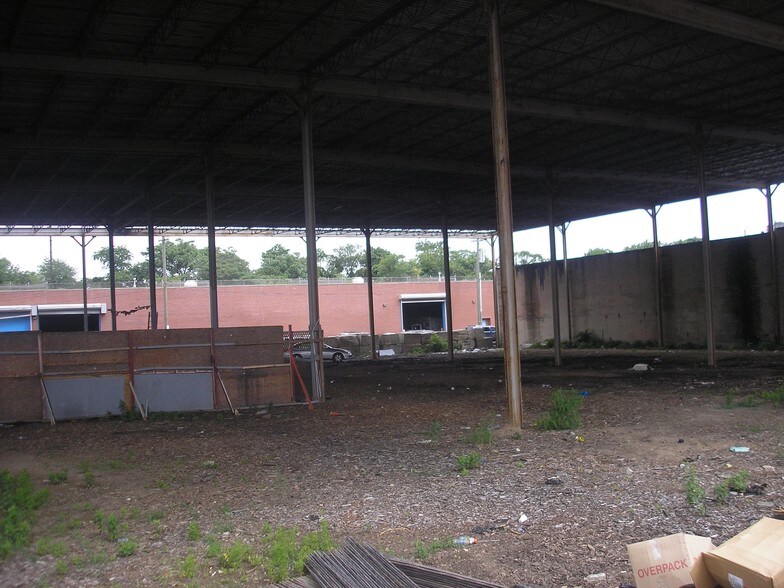 More Photos Of 402 E 83rd St, Brooklyn Refrigeration Cold Storage For Sale