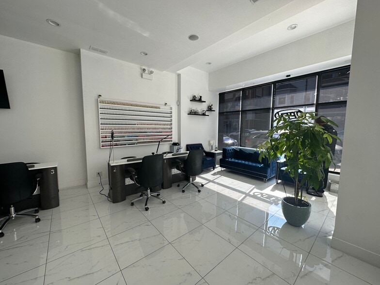 More Photos Of 1342 W Belmont Ave, Chicago Office Residential For Sale