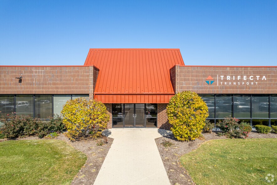 More Photos Of 300-350 E 22nd St, Lombard Storefront Retail Office For Sale