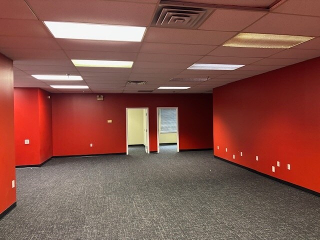 More Photos Of 32111 Aurora Rd, Solon Light Manufacturing For Lease