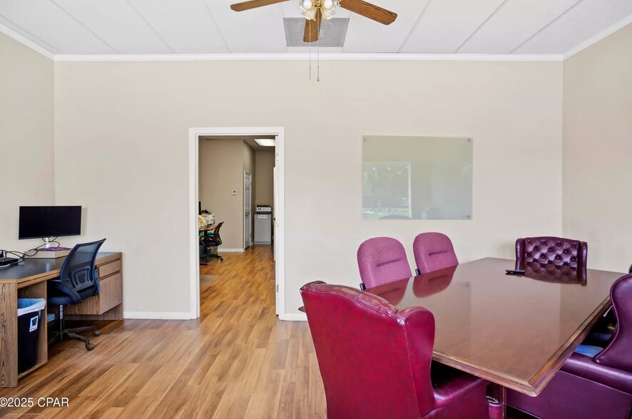 More Photos Of 20735 Central Ave E, Blountstown Office For Sale