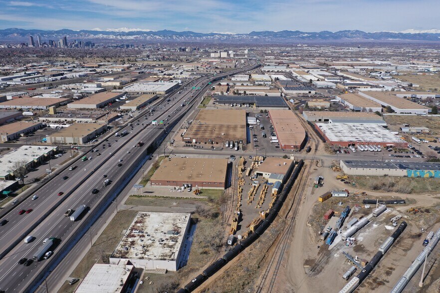 More Photos Of 4600 N Monaco St, Denver Manufacturing For Lease