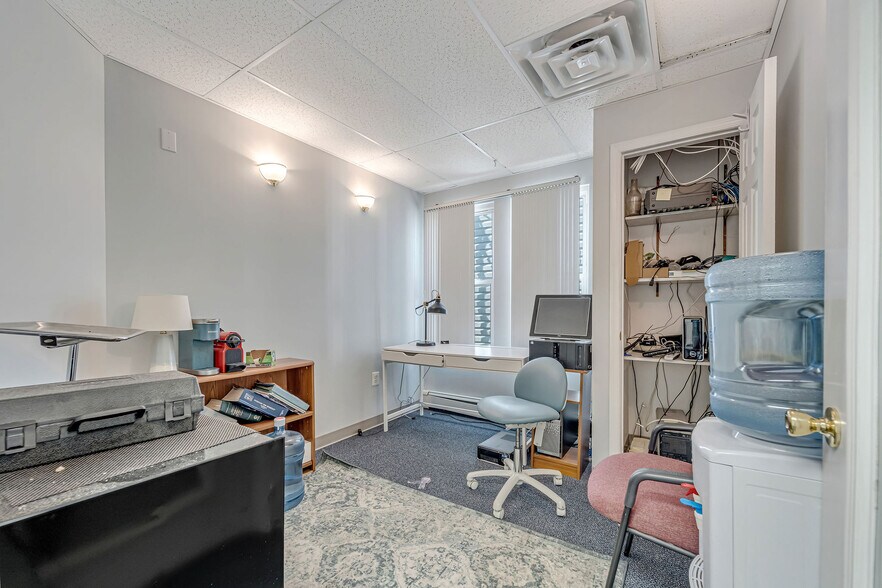 More Photos Of 535 Monmouth St, Gloucester City Medical For Sale