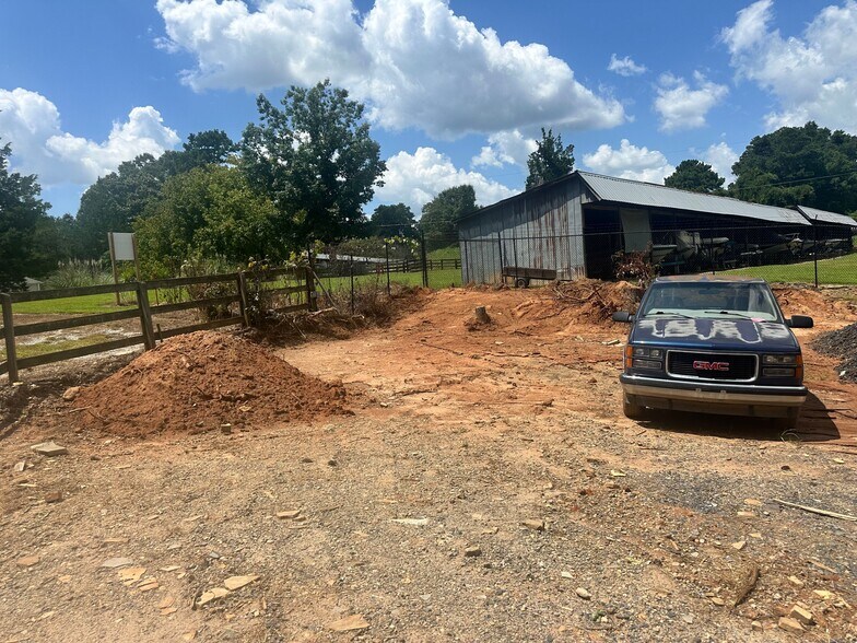 More Photos Of 5435 Mashburn Dr, Cumming Land For Lease