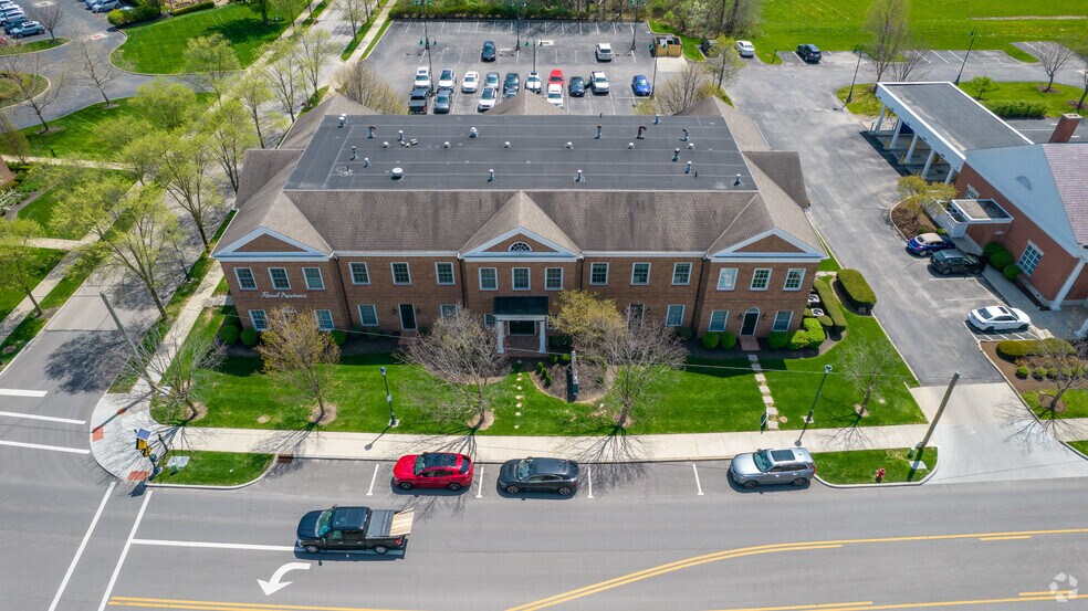 More Photos Of 153 W Main St, New Albany Medical For Lease