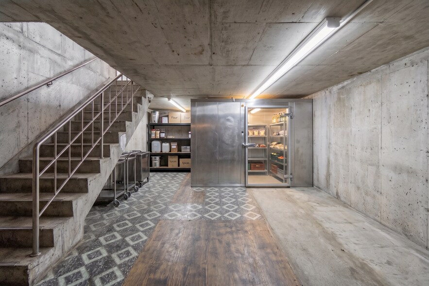More Photos Of 938 Flatbush Ave, Brooklyn Storefront Retail Office For Lease