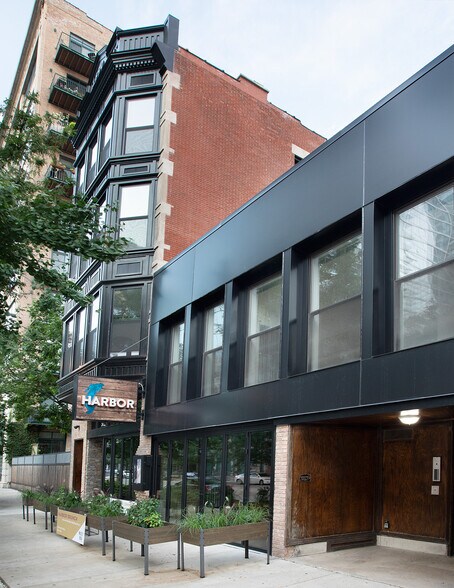 More Photos Of 1312 S Wabash Ave, Chicago Apartments For Lease