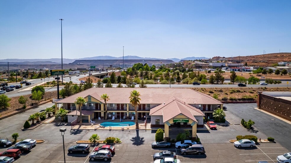 More Photos Of 260 W Main St, Vernal Hotel For Sale