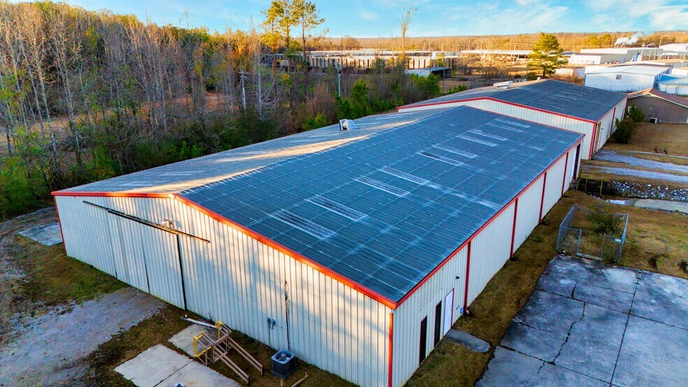 More Photos Of 94 Bama Ln, Clanton Warehouse For Sale