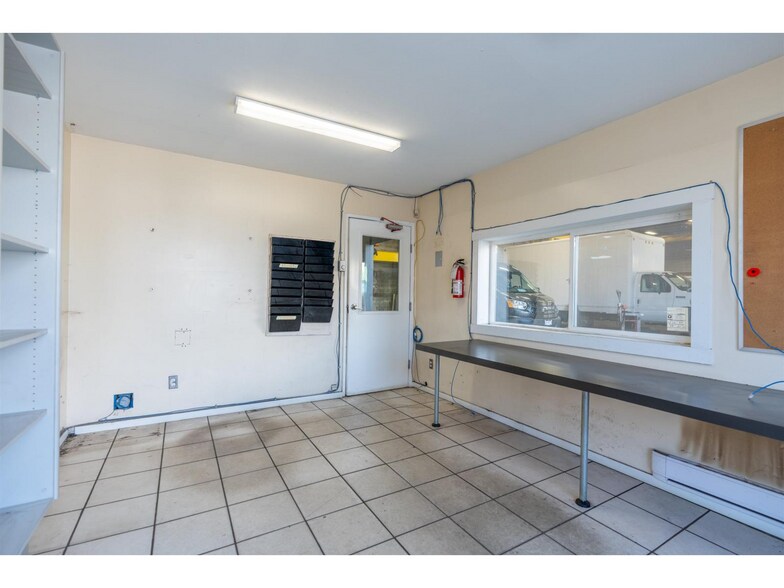 More Photos Of 13365 115th Ave, Surrey Light Manufacturing For Sale
