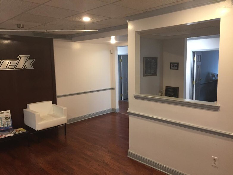 More Photos Of 14 E Washington St, Orlando Office For Lease
