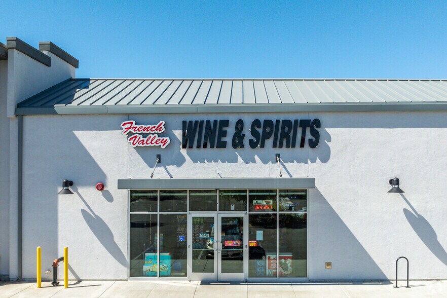 More Photos Of 30920 Benton Rd, Winchester Freestanding For Sale